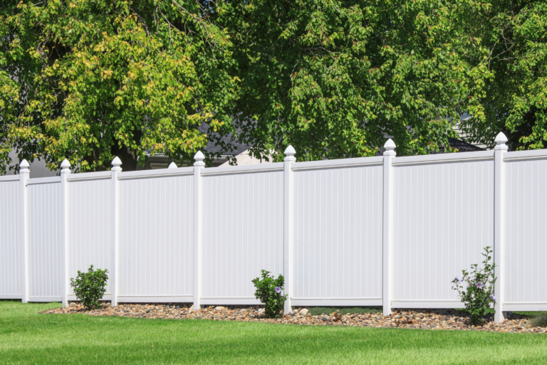 Fence Contractors in The Colony TX | Veteran Brothers Fence Co.